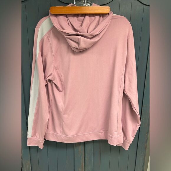 Izod Two Piece Set - Picture 9 of 13